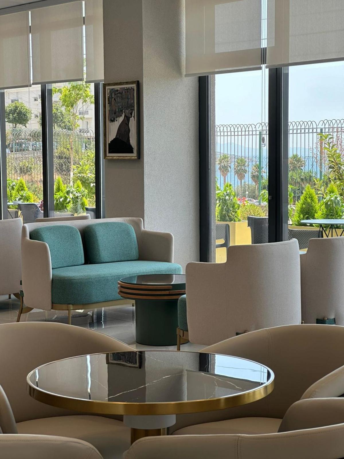 The Queen'S Lion Premium Hotel Sarande Luaran gambar