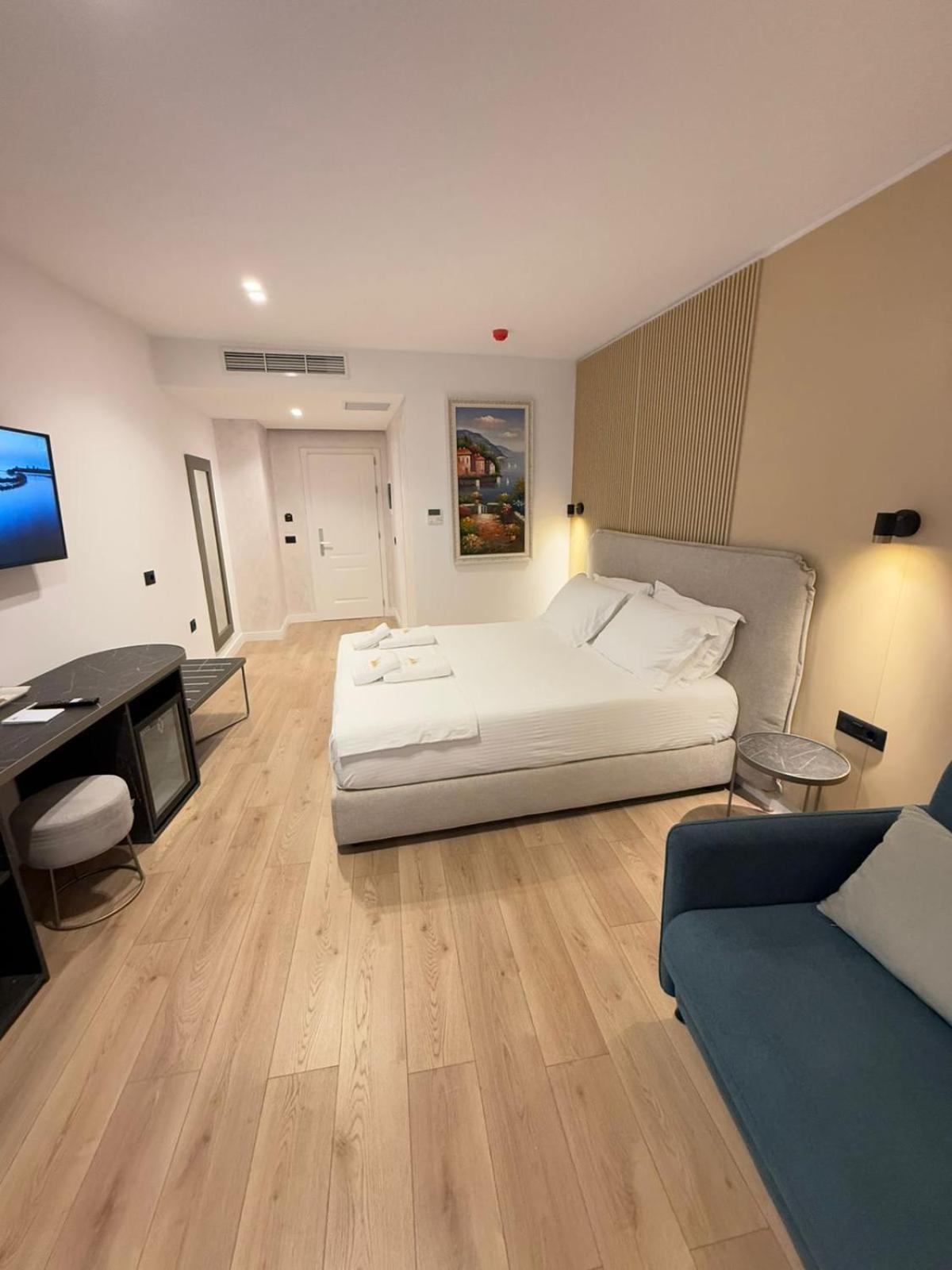 The Queen'S Lion Premium Hotel Sarande Luaran gambar